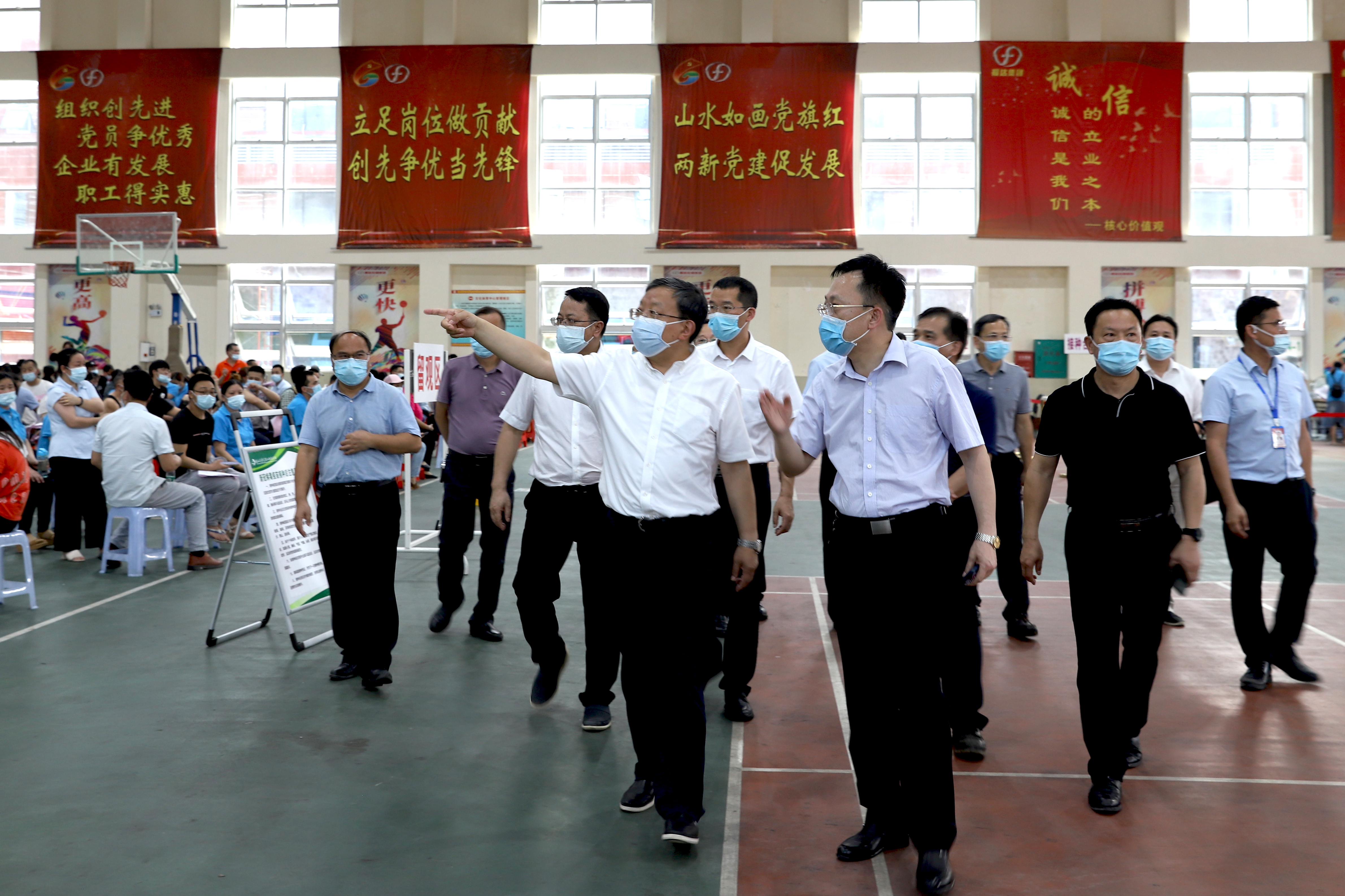 ����ͻ��(�й�)���޹�˾����