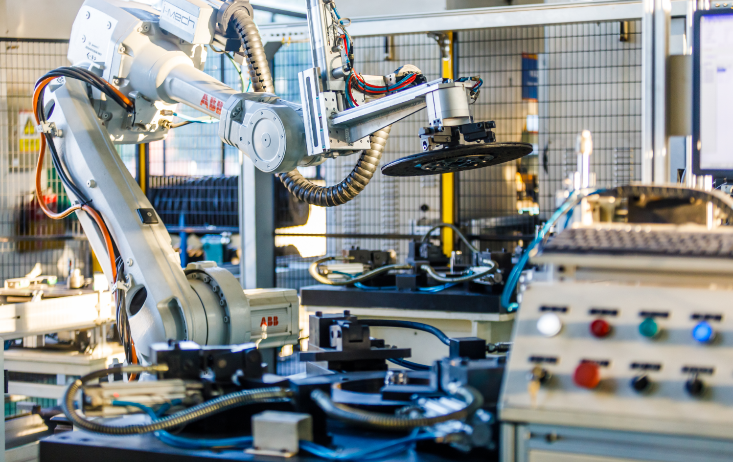 ����ͻ��(�й�)���޹�˾����