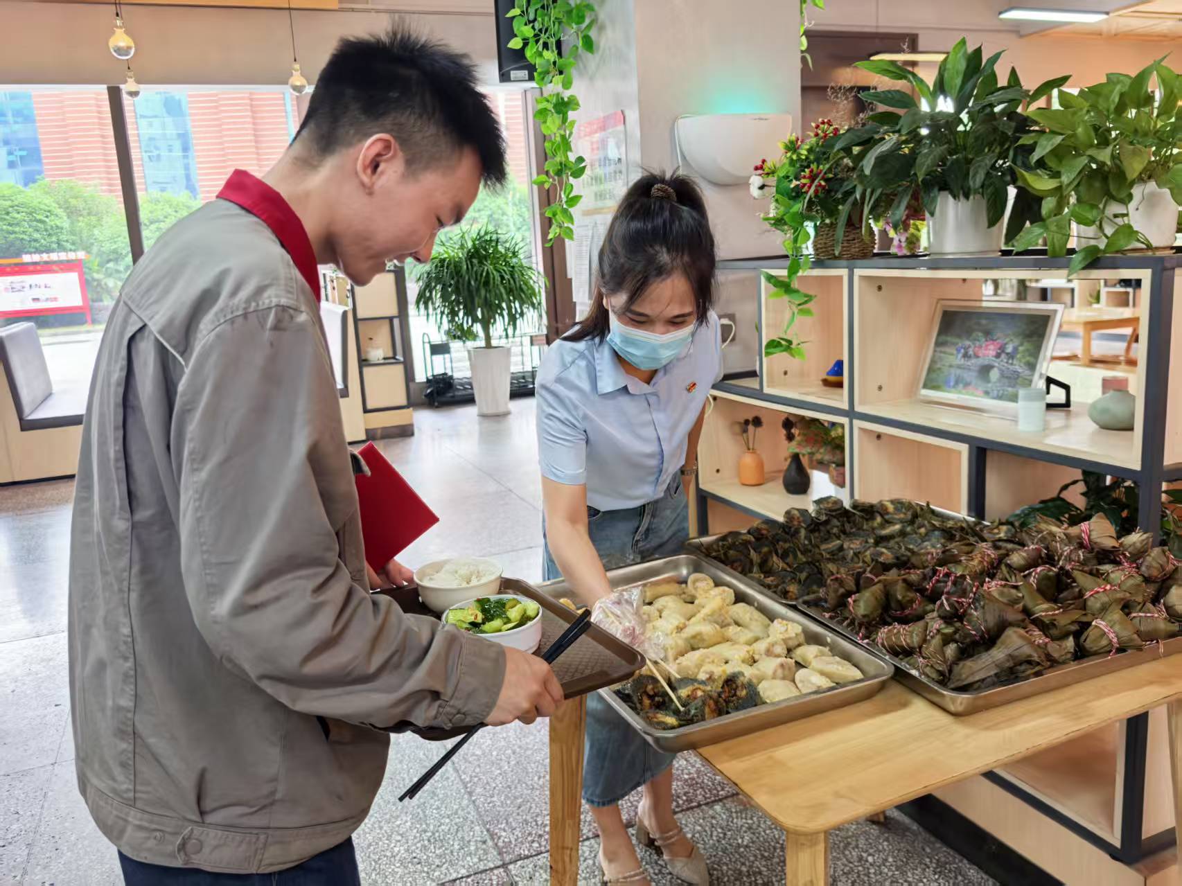 ����ͻ��(�й�)���޹�˾����