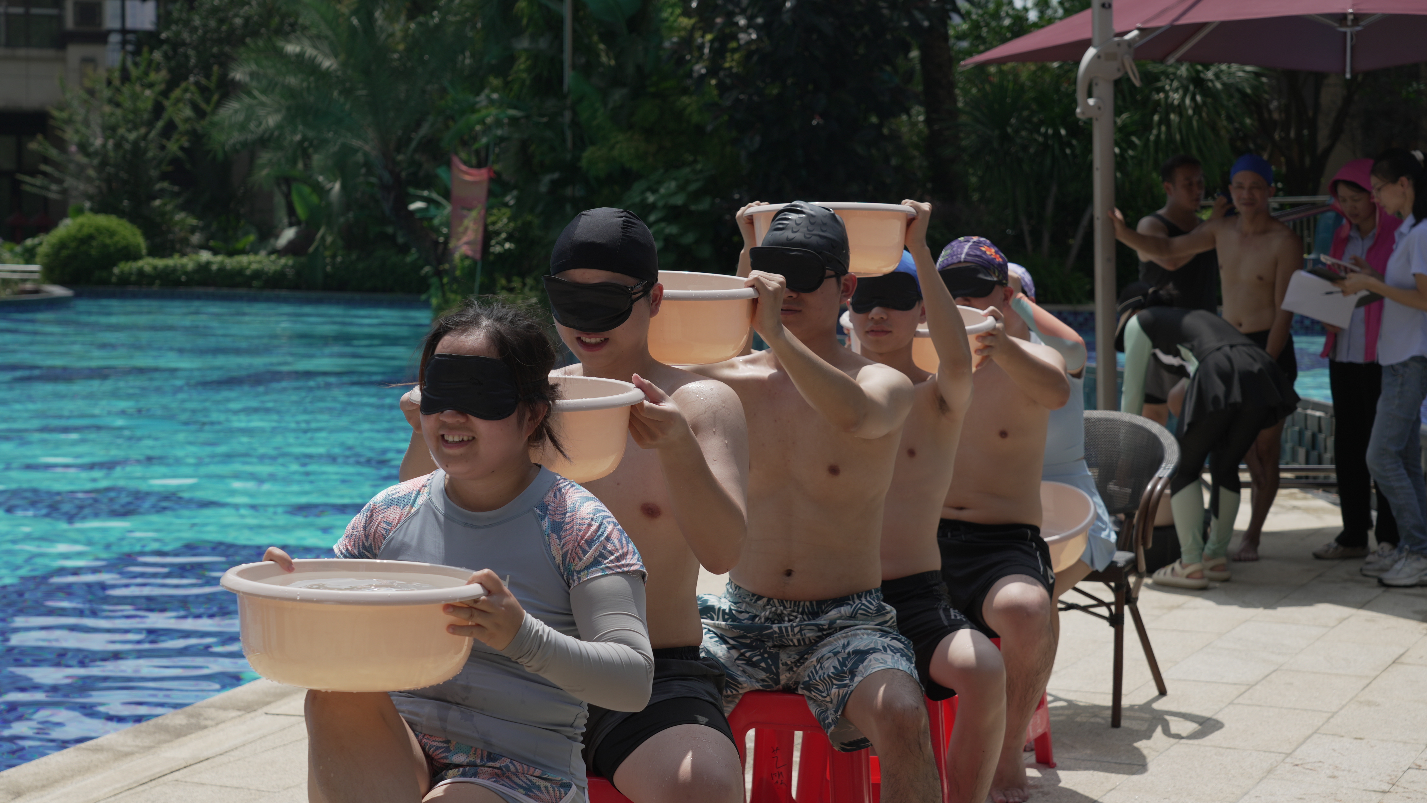 ����ͻ��(�й�)���޹�˾����